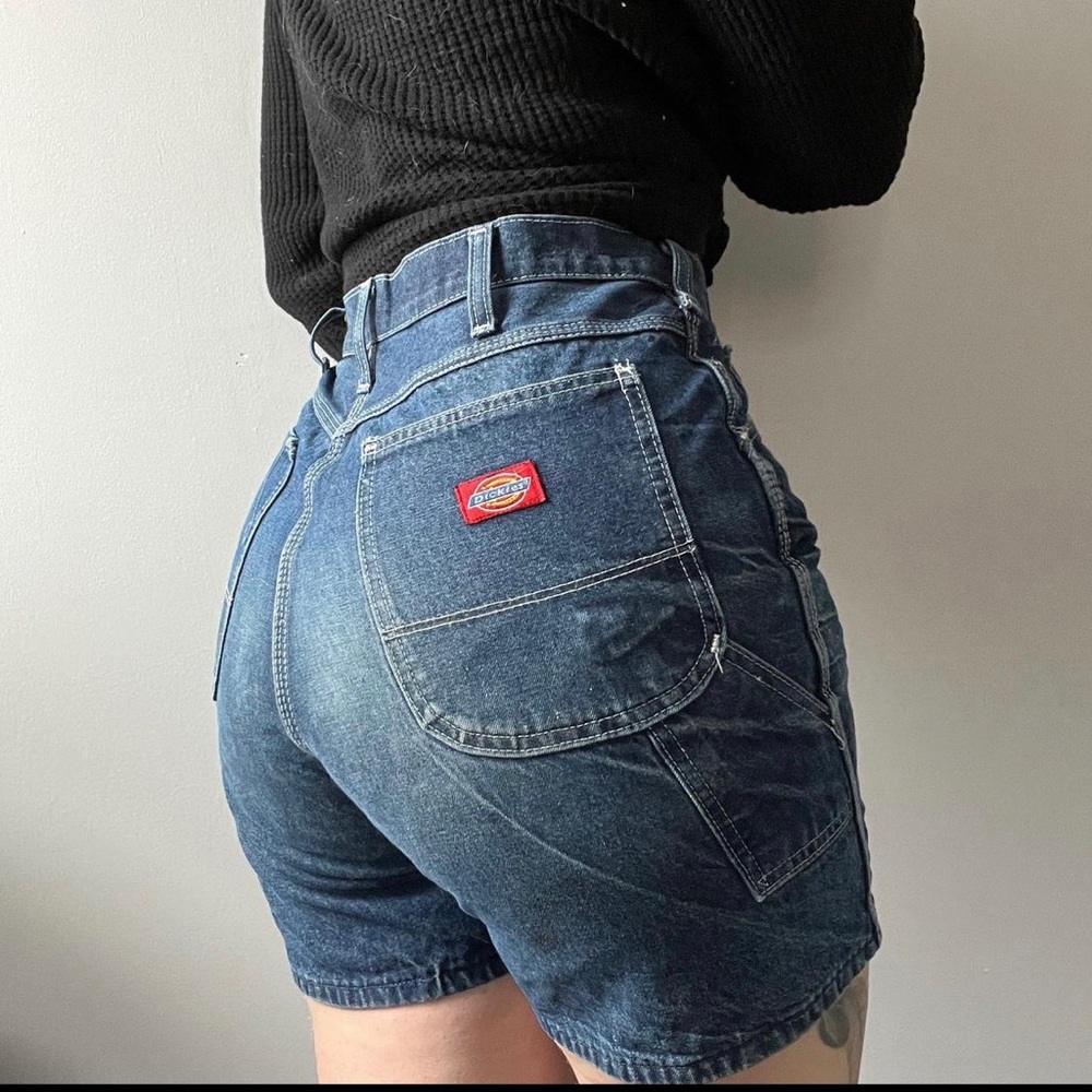 Women’s 90s vintage dickies shorts